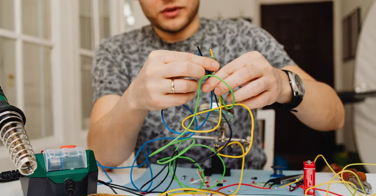 Complete Guide to Electronics DIY Projects